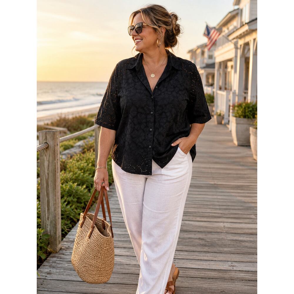 Sandra Ingrish Woman Black Eyelet Camp Shirt Blouse 16W Cotton Button Front